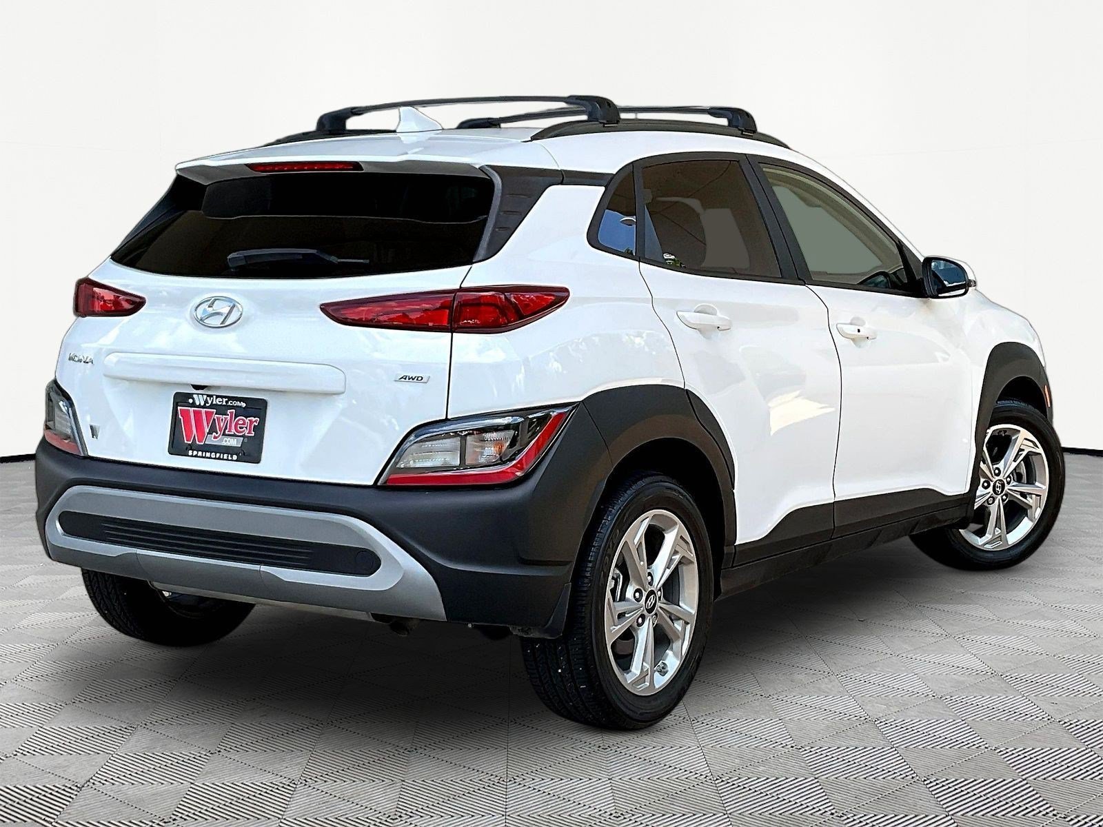 Used 2022 Hyundai Kona SEL w/ Cargo Package AWD/4WD image 6