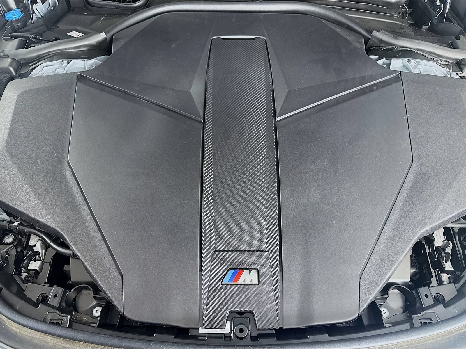 New 2026 BMW i7 xDrive60 w/ Executive Package AWD/4WD image 32