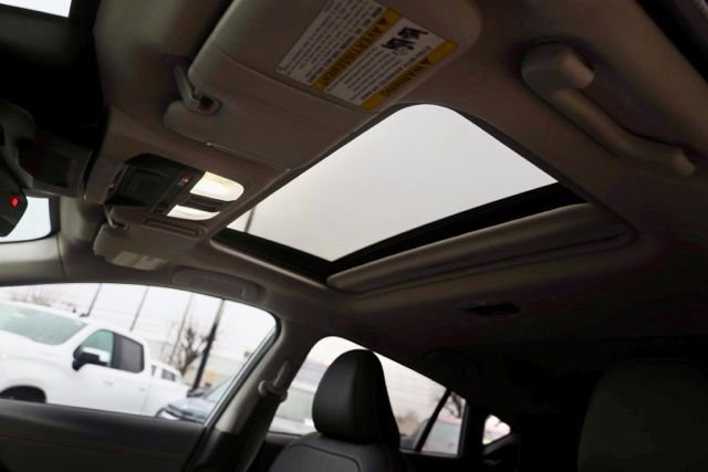 Used 2024 Subaru Crosstrek 2.5i Limited image 4