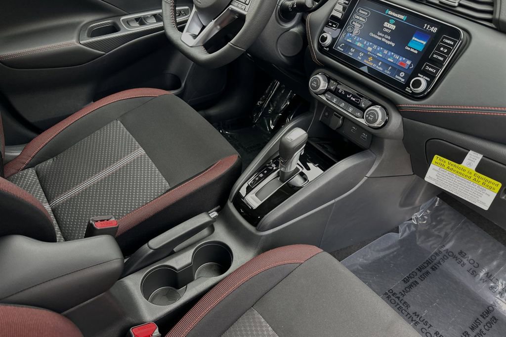 New 2025 Nissan Versa SR w/ Trunk Package image 12