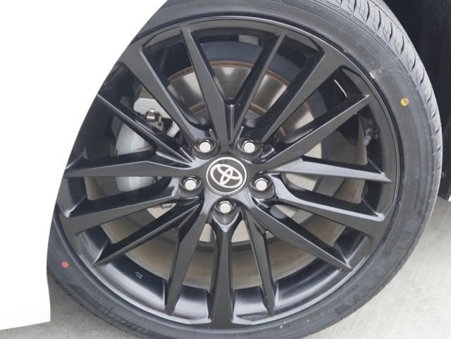 Used 2022 Toyota Camry XSE image 12