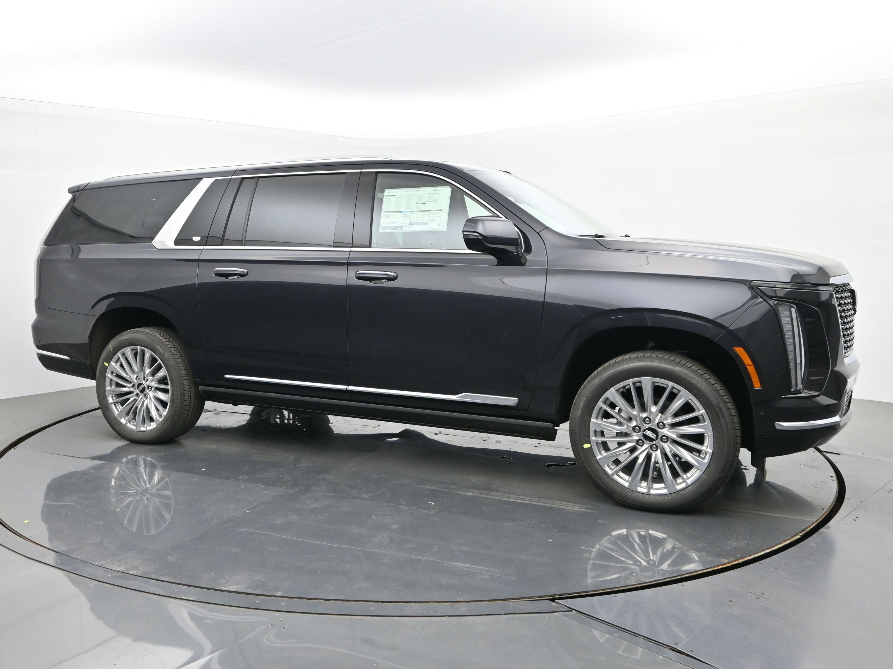 New 2026 Cadillac Escalade ESV Luxury w/ LPO, Floor Liner Package AWD/4WD image 7