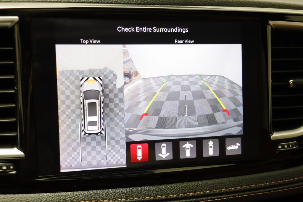 Used 2021 Chrysler Pacifica Pinnacle image 11