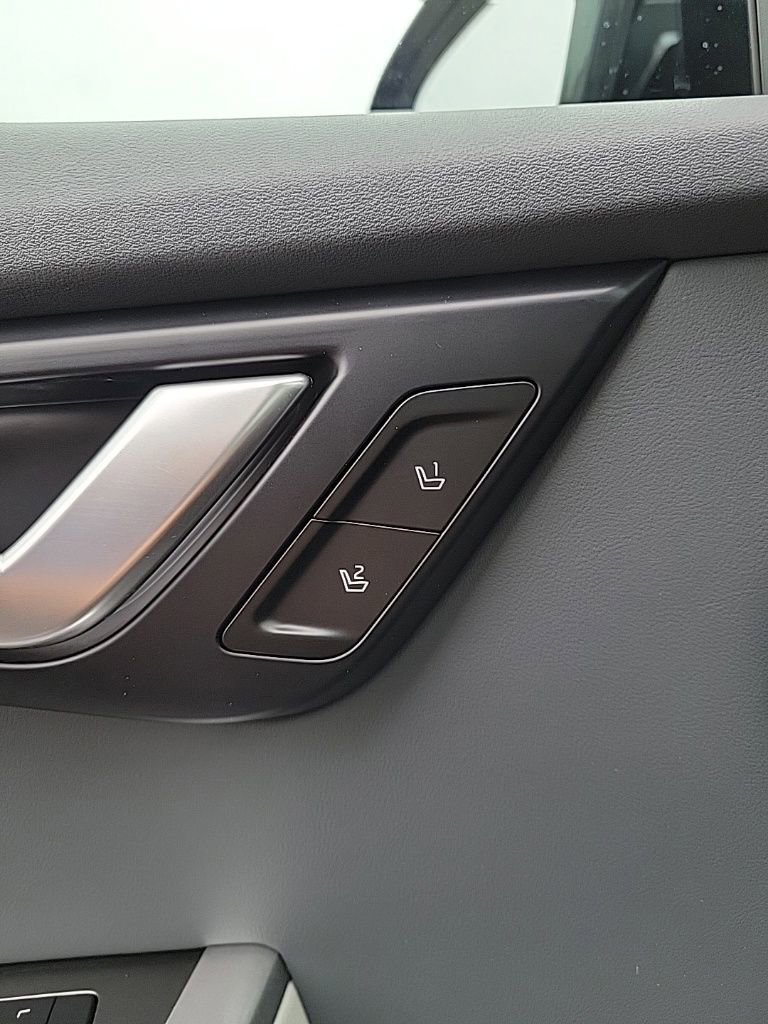 Used 2022 Kia EV6 Wind image 41