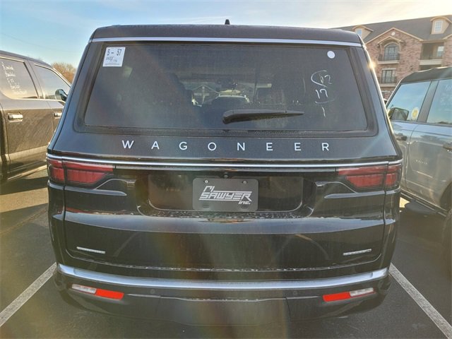 Used 2022 Jeep Wagoneer Series III w/ Premium Group I image 9
