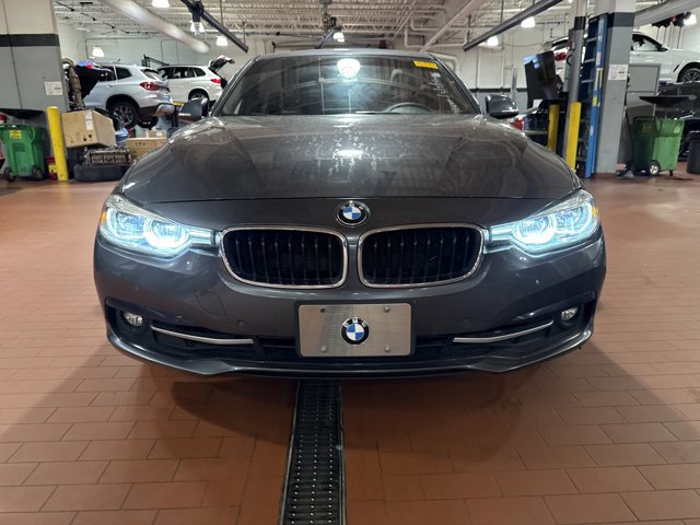 Used 2017 BMW 330i 330i image 2
