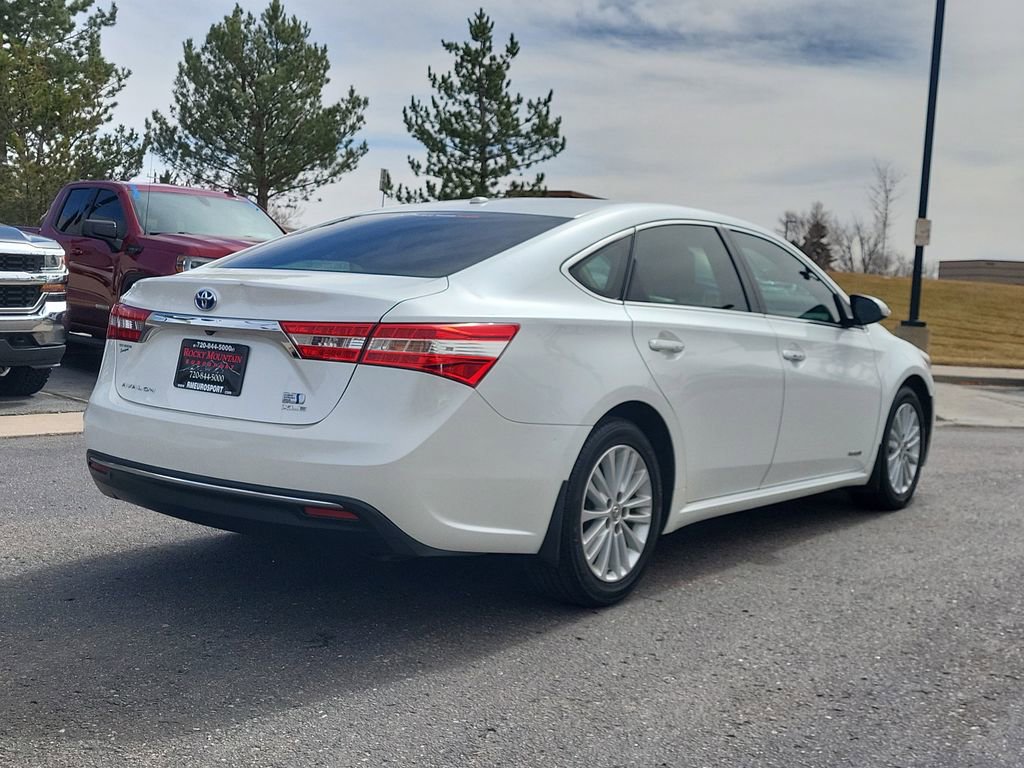 Used 2013 Toyota Avalon XLE Touring image 4