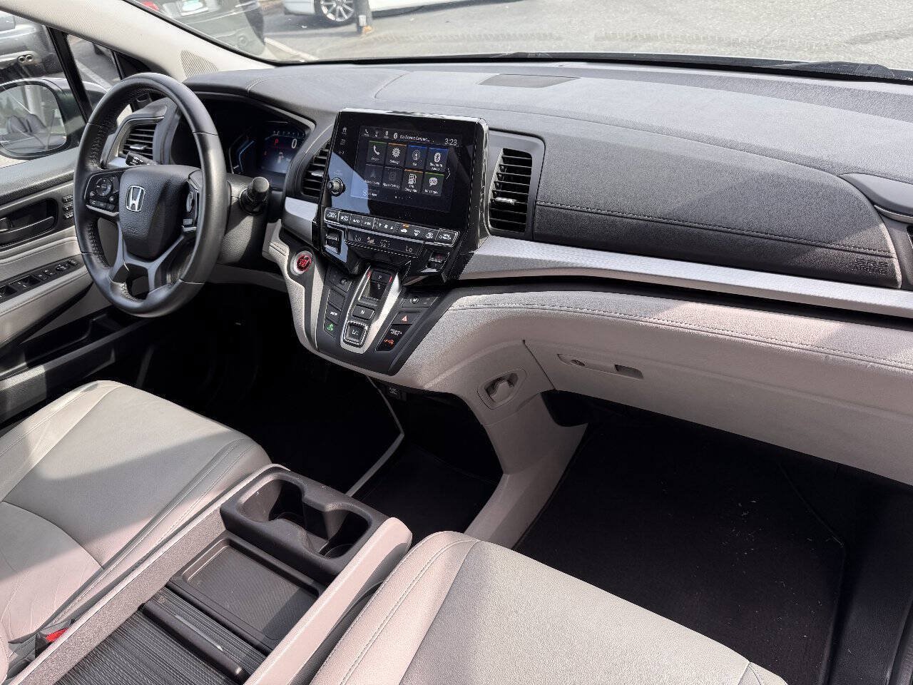 Used 2018 Honda Odyssey EX-L image 17