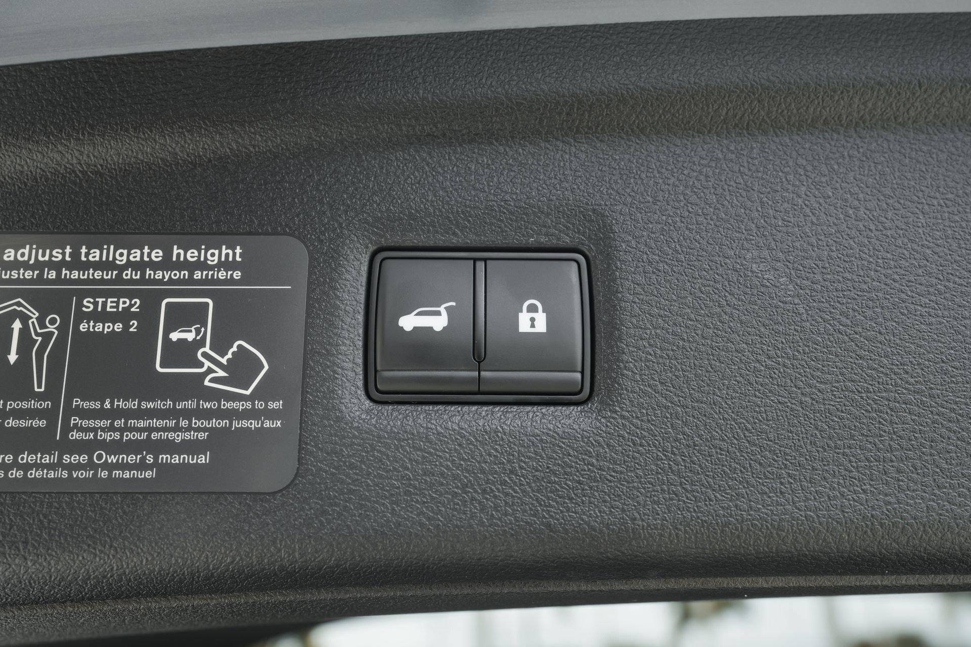 Used 2025 INFINITI QX50 Luxe image 39