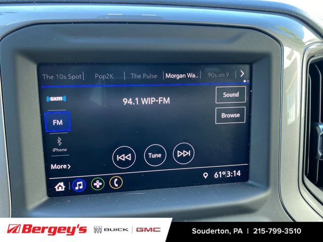 Used 2021 Chevrolet Silverado 1500 Custom w/ Safety Confidence Package image 16