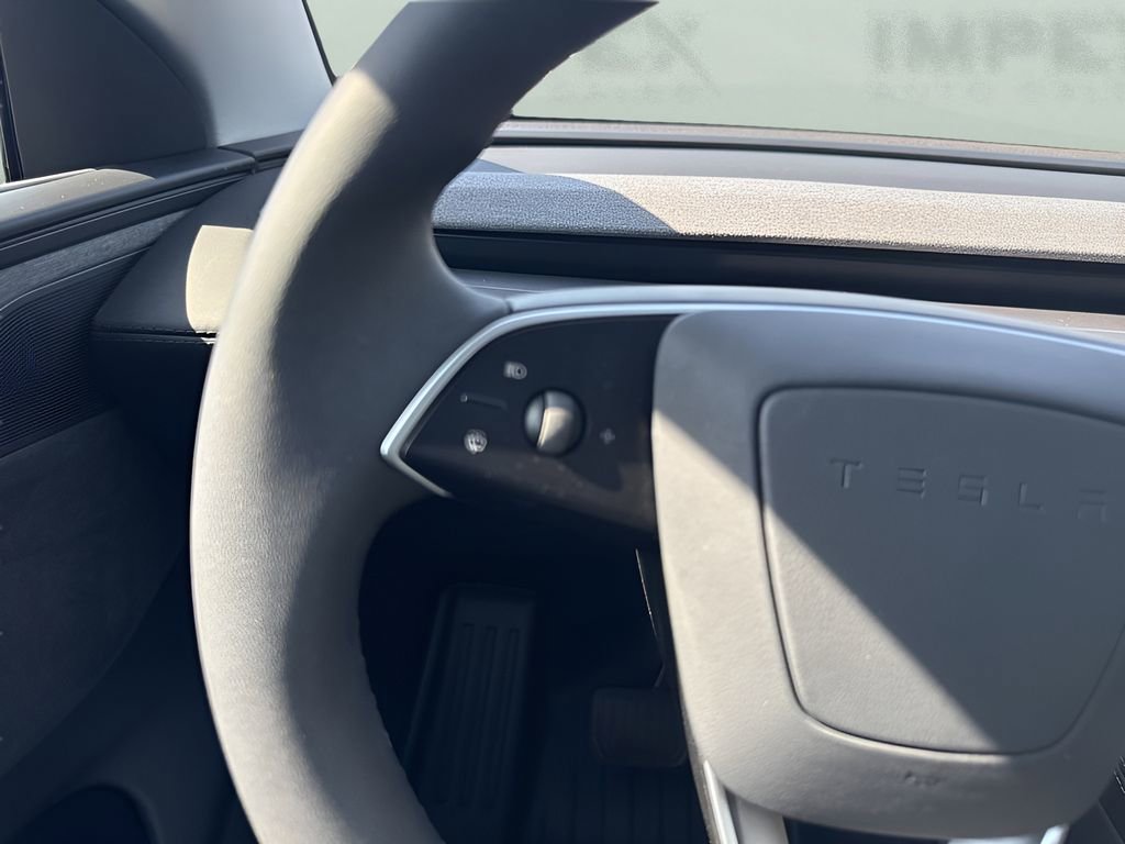 Used 2026 Tesla Model Y Long Range image 17