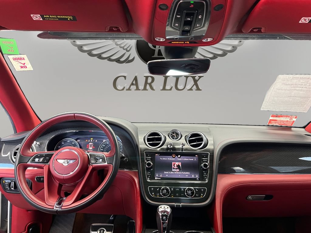 Used 2020 Bentley Bentayga AWD/4WD image 11
