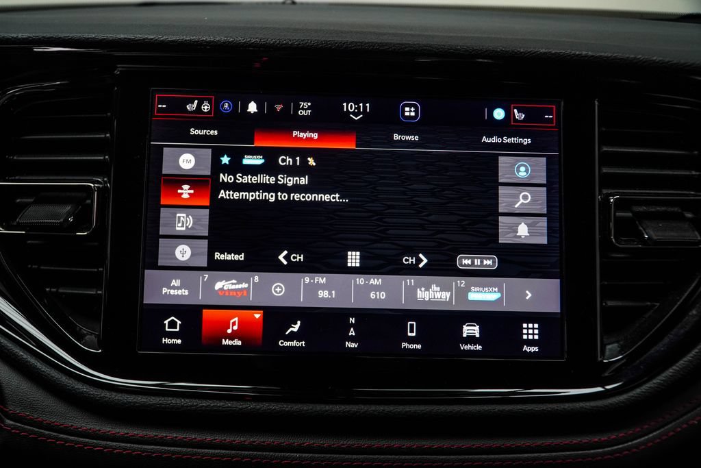 Used 2025 Dodge Durango GT AWD/4WD image 25