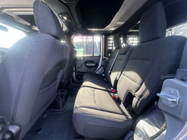 Used 2018 Jeep Wrangler Unlimited Sport image 12
