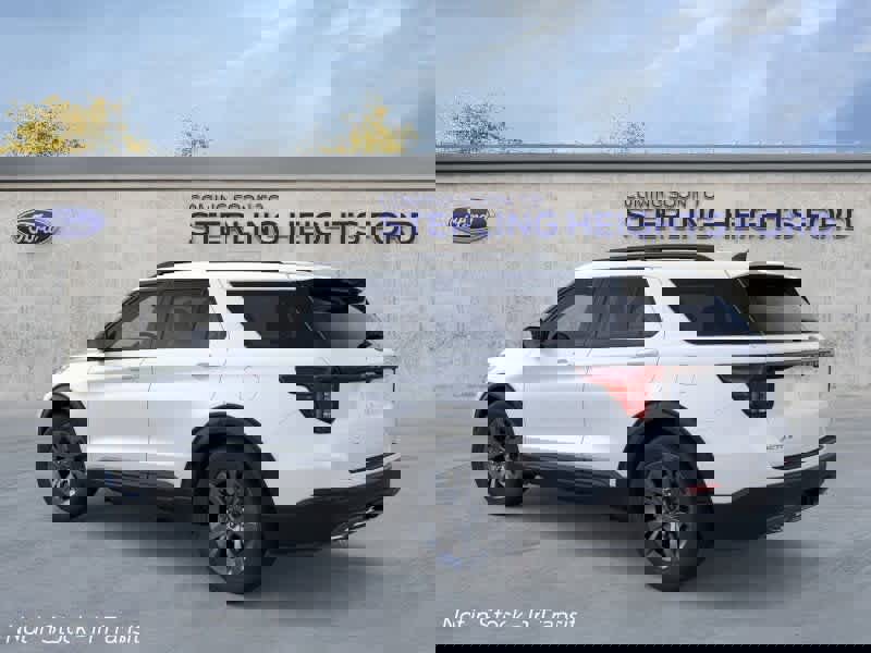 New 2026 Ford Explorer Active image 4