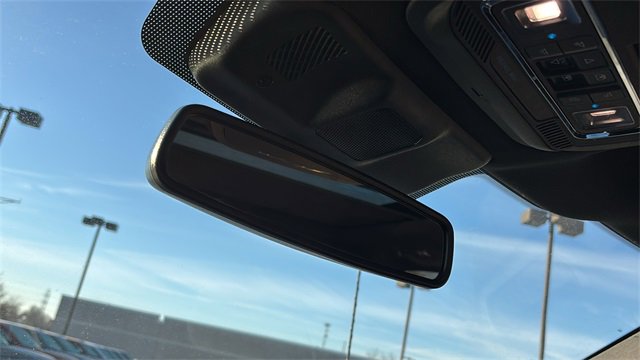 Used 2022 Ford F150 Lariat w/ Equipment Group 502A High image 24