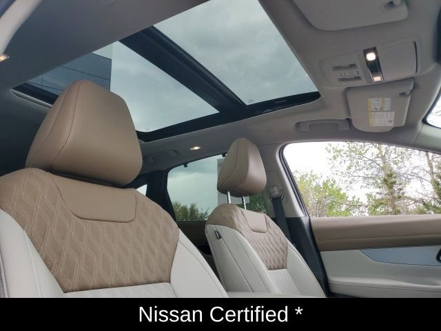 Certified 2025 Nissan Murano Platinum w/ Cargo Package AWD/4WD image 12