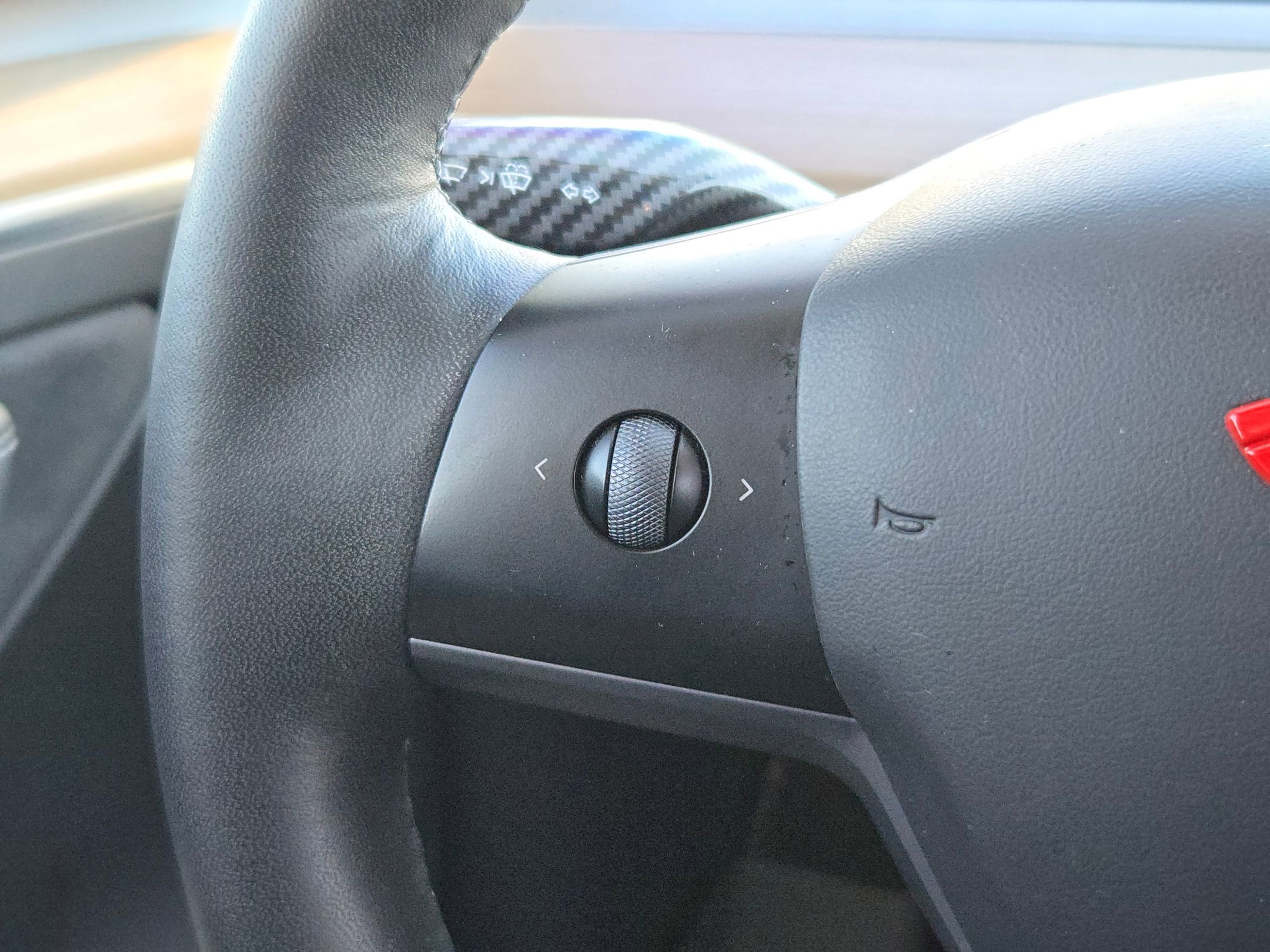 Used 2023 Tesla Model Y Performance image 22