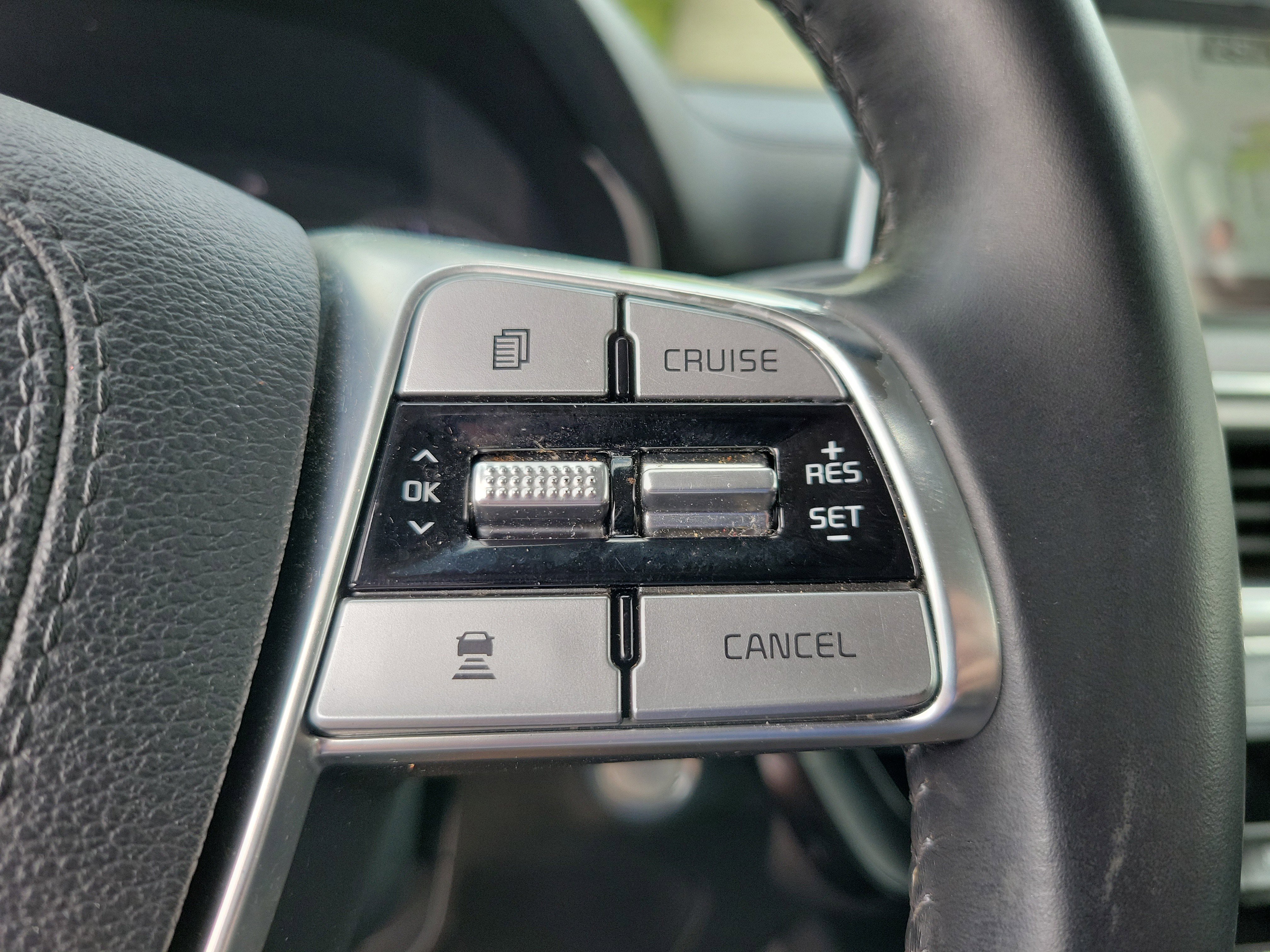 Used 2022 Kia Telluride S image 19