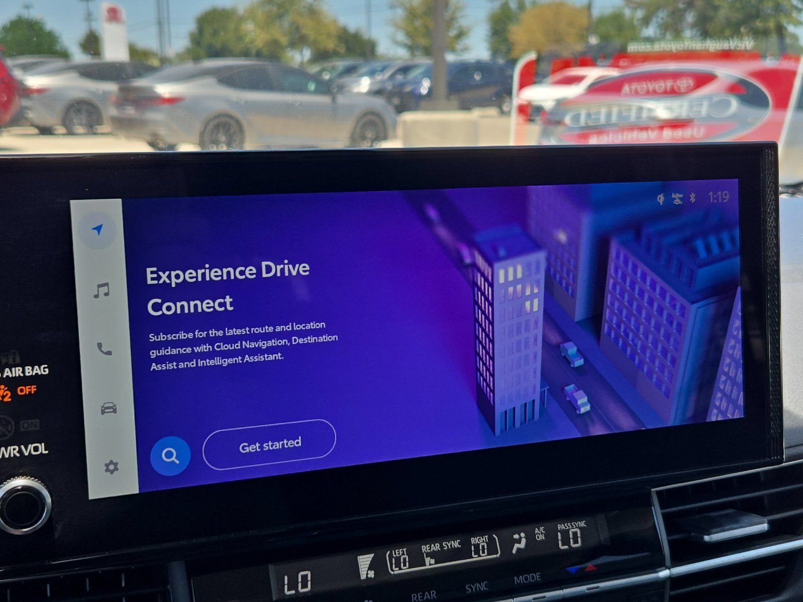 Certified 2026 Toyota Sienna XLE FWD image 18