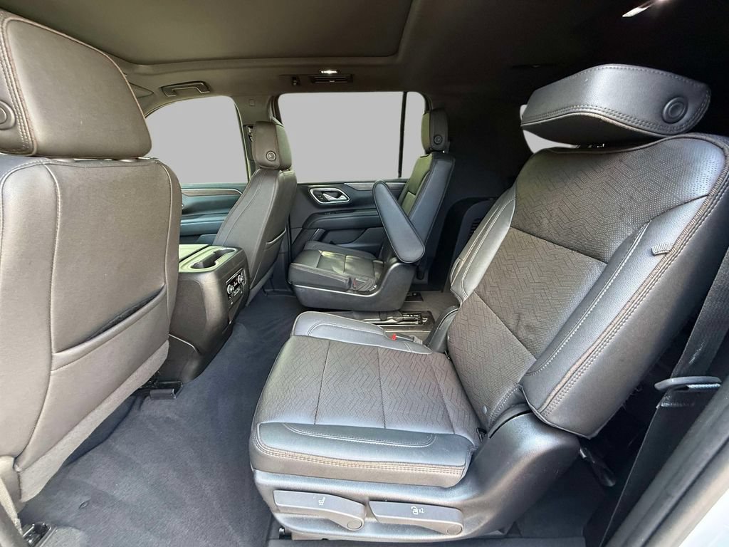 Used 2022 Chevrolet Suburban High Country w/ Max Trailering Package AWD/4WD image 20