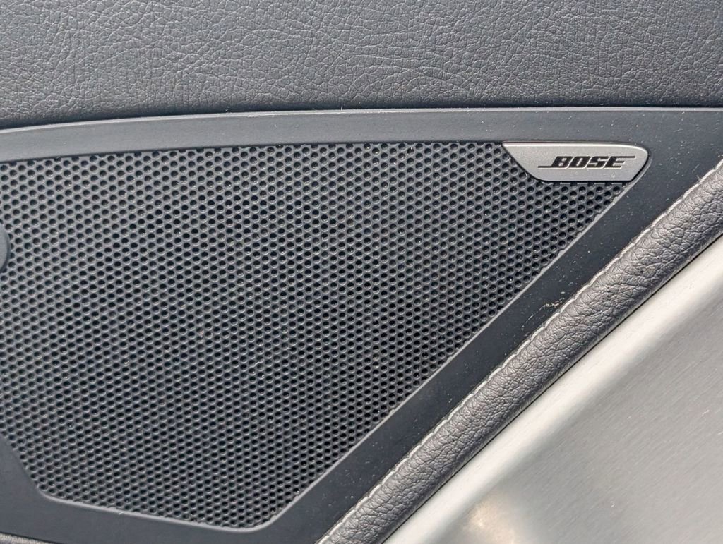 Used 2016 Chevrolet Corvette Stingray Coupe w/ 2LT Preferred Equipment Group image 18