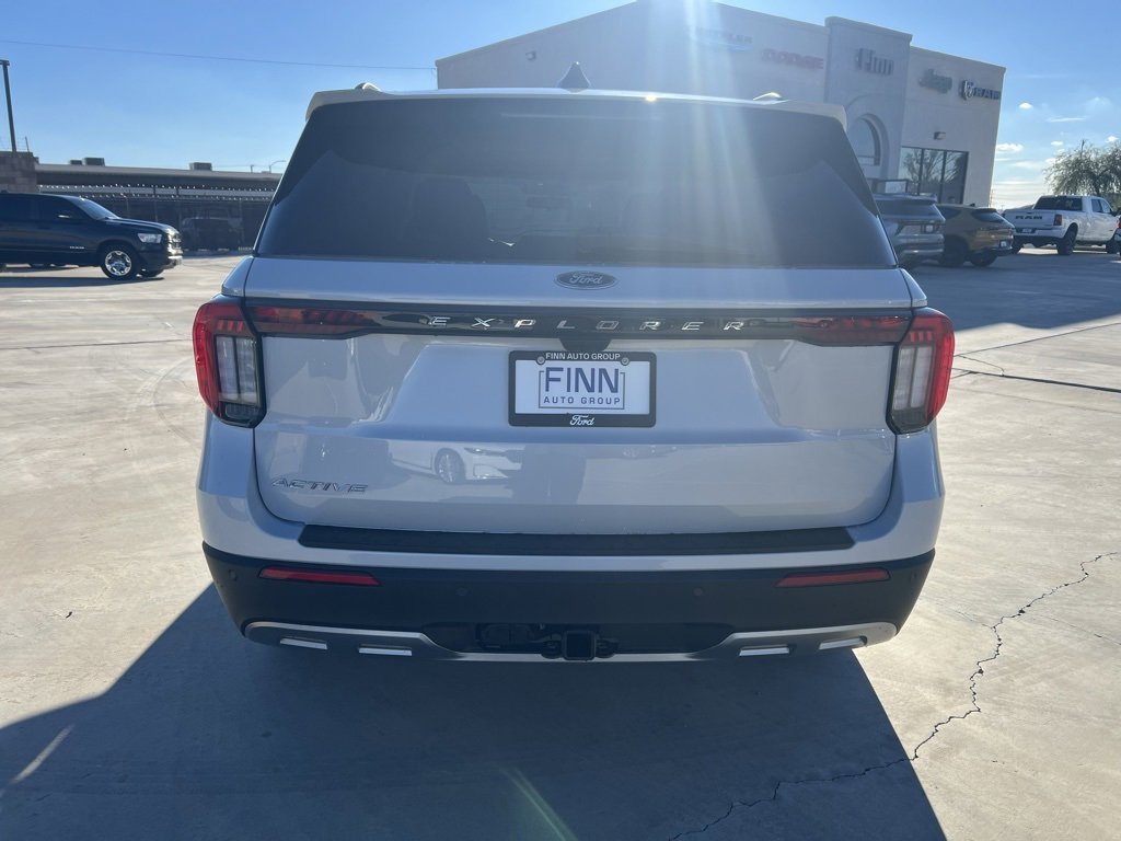 New 2026 Ford Explorer Active image 4