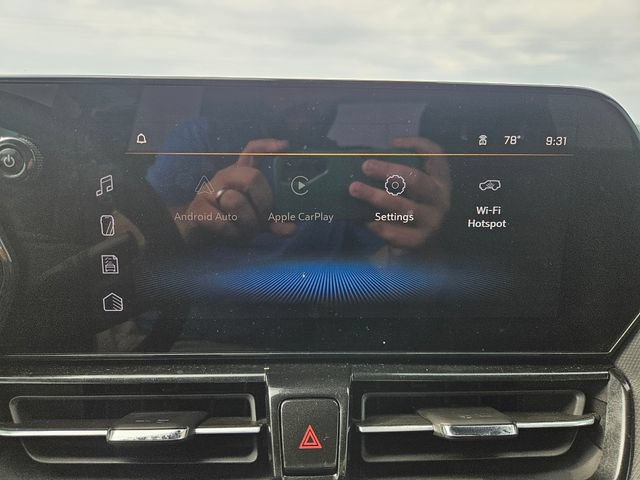 Used 2024 Chevrolet TrailBlazer RS w/ Driver Confidence Package FWD image 19