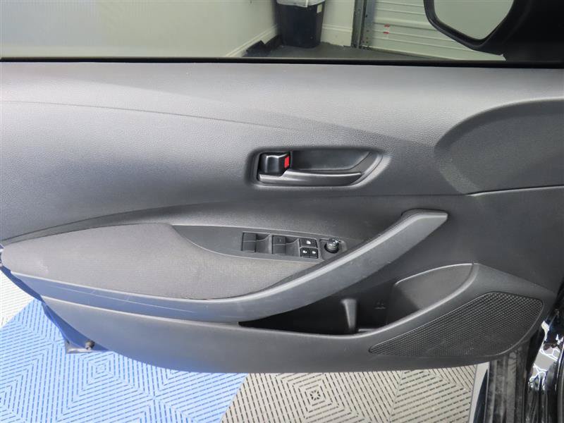 Used 2023 Toyota Corolla LE FWD image 16