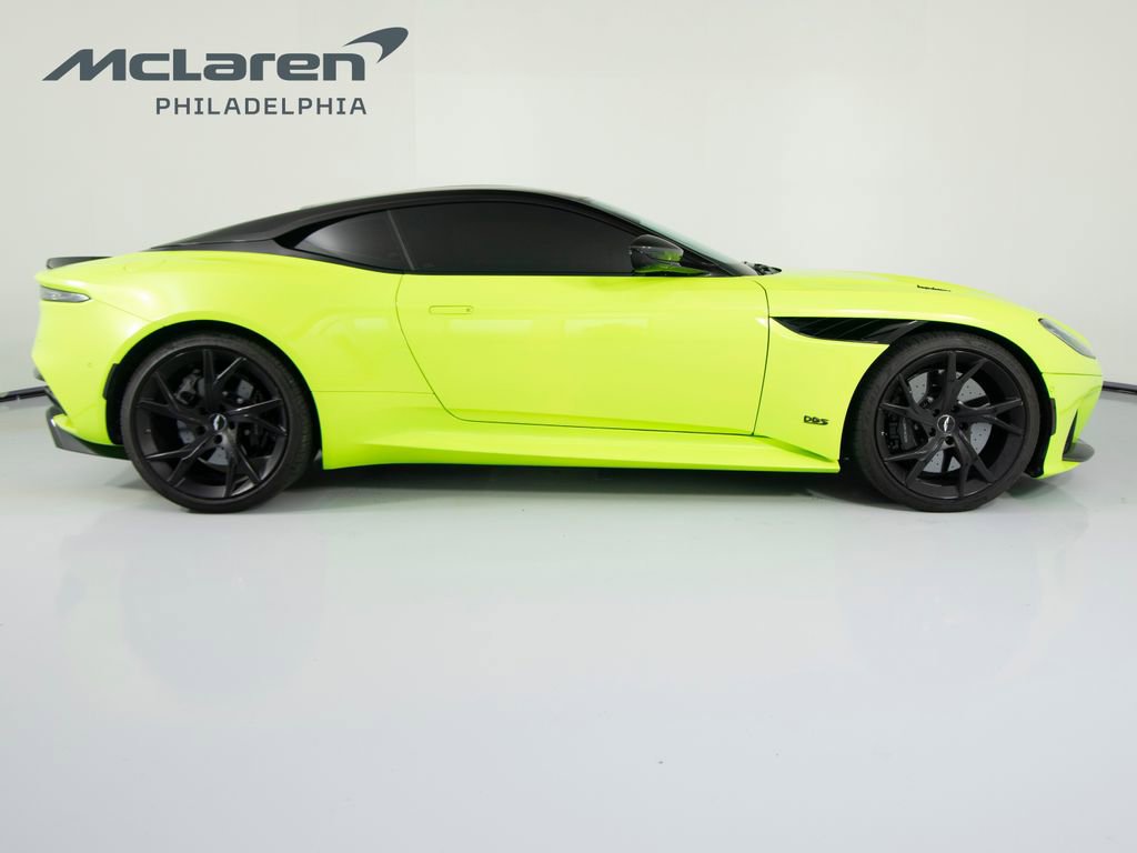 Used 2022 Aston Martin DBS Superleggera image 4