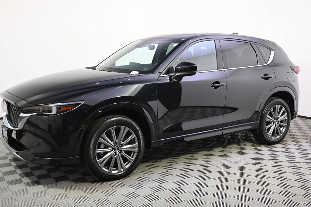 Used 2025 MAZDA CX-5 Signature AWD/4WD image 3