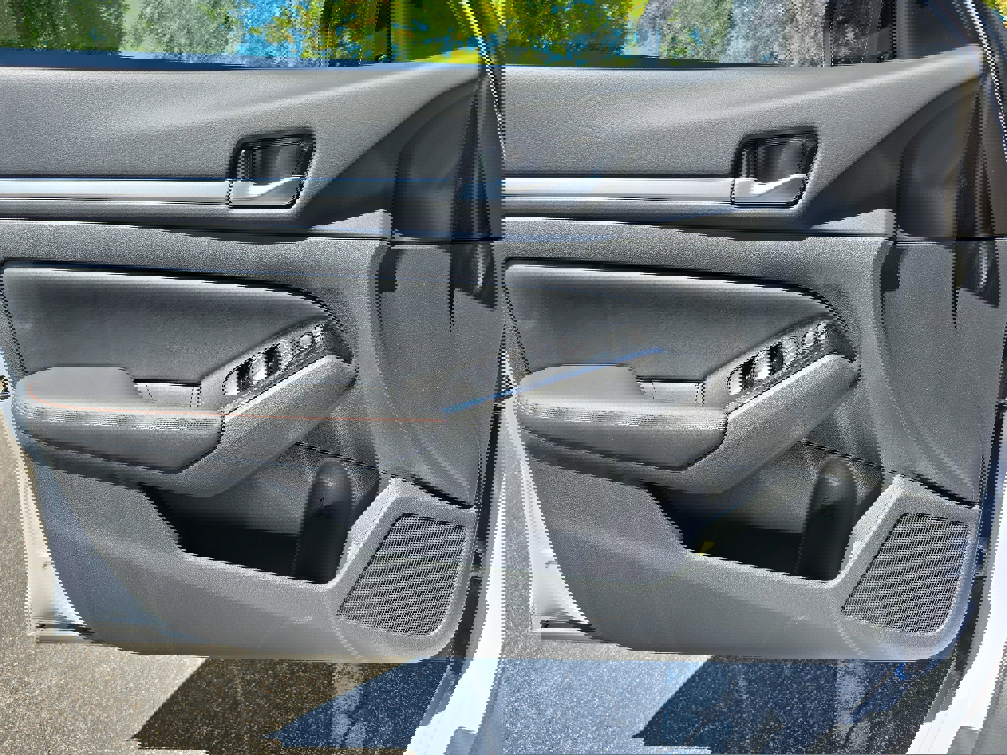 New 2025 Nissan Altima 2.5 SR w/ SR Premium Package FWD image 26