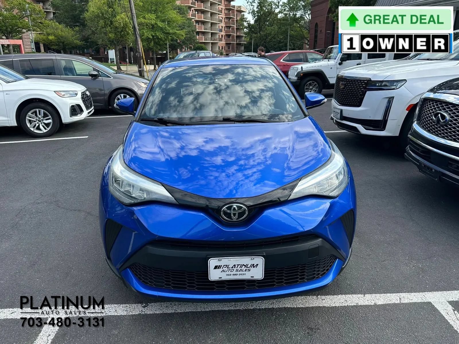 Used 2021 Toyota C-HR XLE FWD image 4