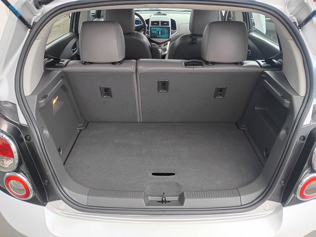 Used 2012 Chevrolet Sonic LTZ FWD image 23