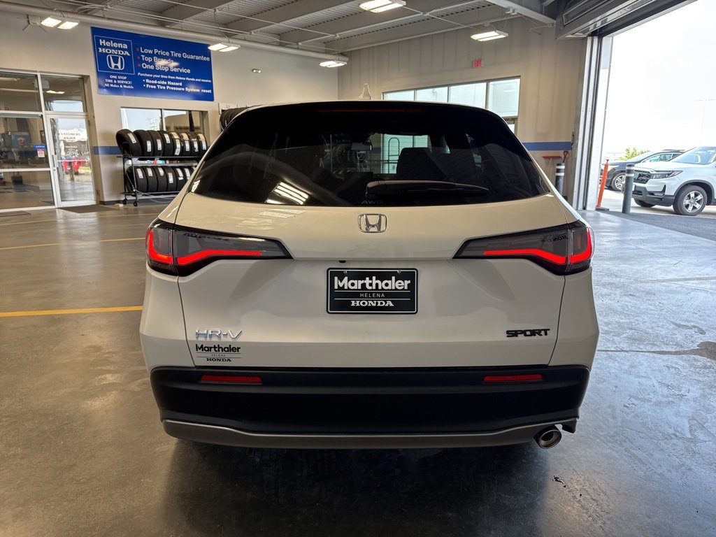 New 2025 Honda HR-V Sport image 6