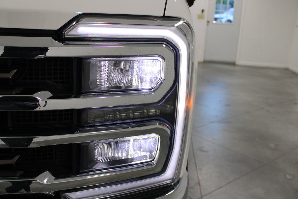 Used 2026 Ford F250 King Ranch w/ Chrome Package AWD/4WD image 12