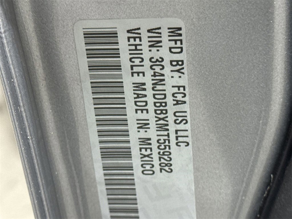 Used 2021 Jeep Compass Latitude w/ Convenience Group image 27