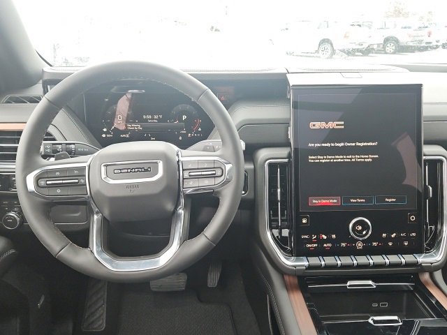 New 2026 GMC Yukon Denali w/ Sun & Power Step Package image 21