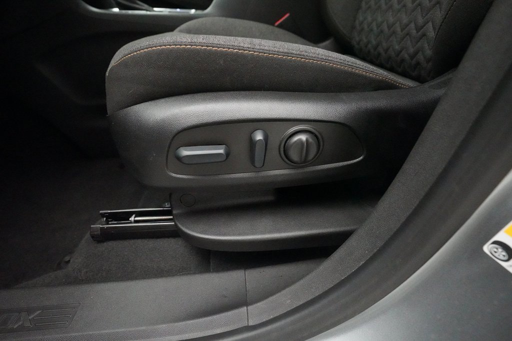 Certified 2023 Chevrolet Equinox LT image 29