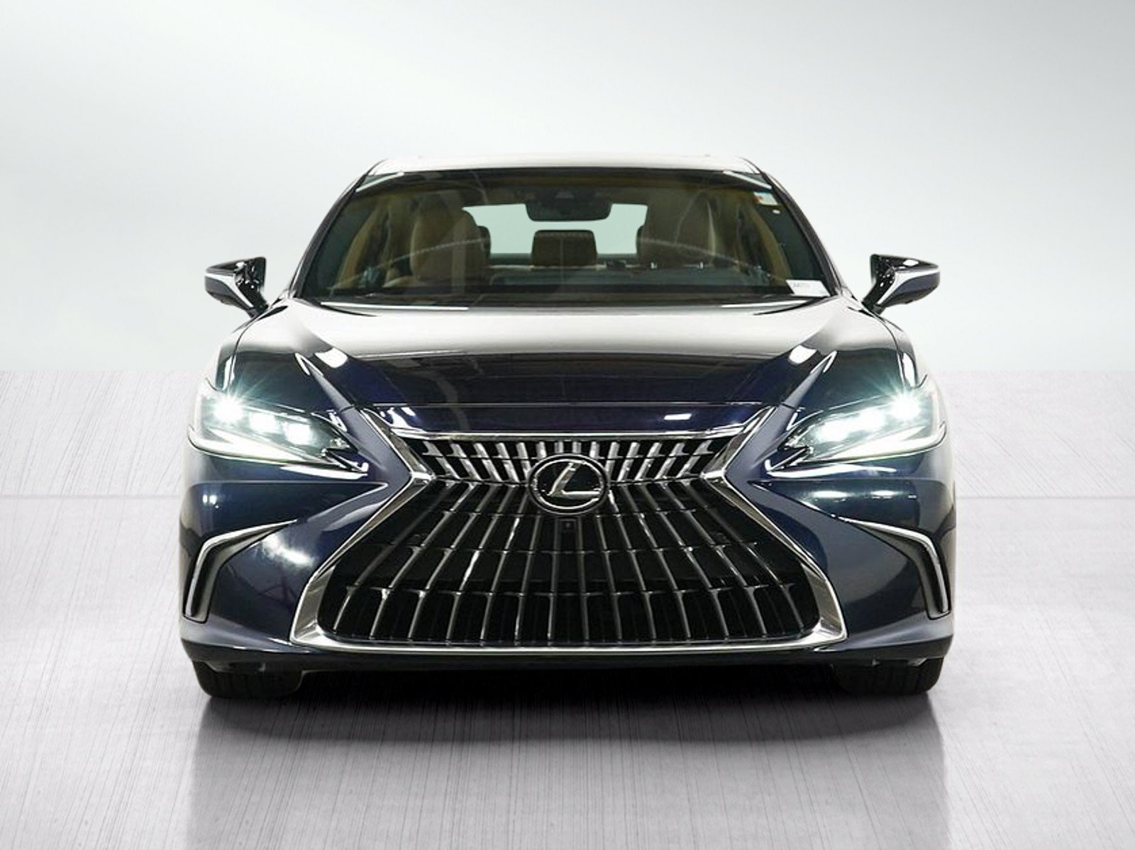 Used 2024 Lexus ES 300h FWD image 9