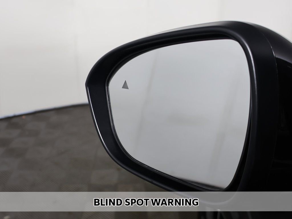 New 2025 Mitsubishi Outlander AWD image 9