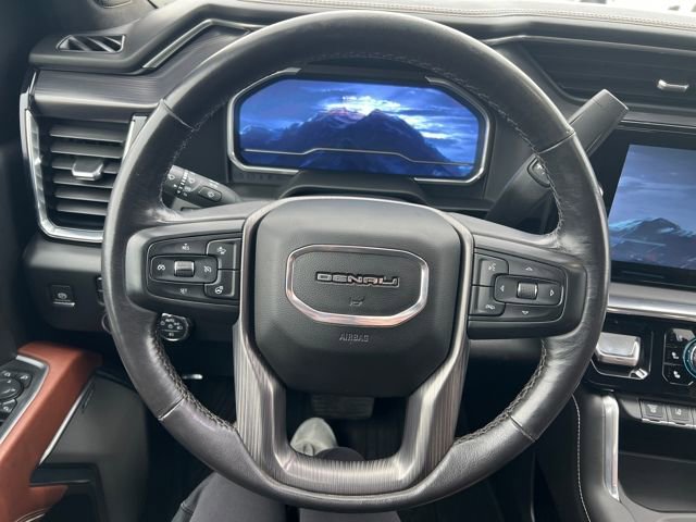 Used 2024 GMC Sierra 3500 Denali Ultimate image 17