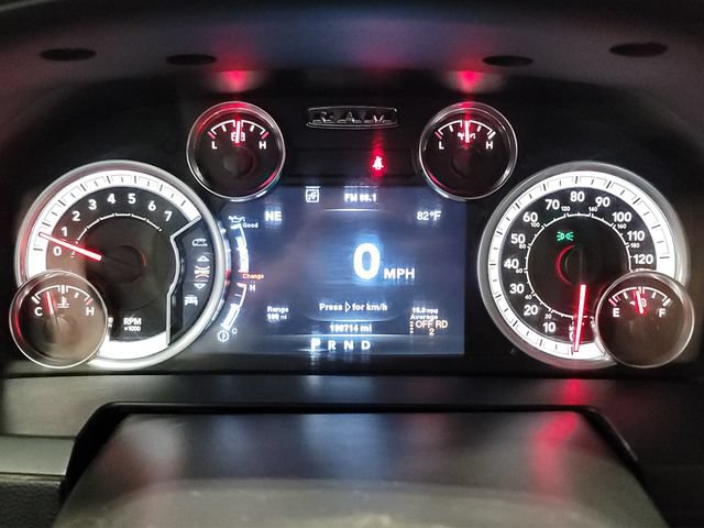 Used 2014 RAM 1500 Laramie w/ Convenience Group AWD/4WD image 30