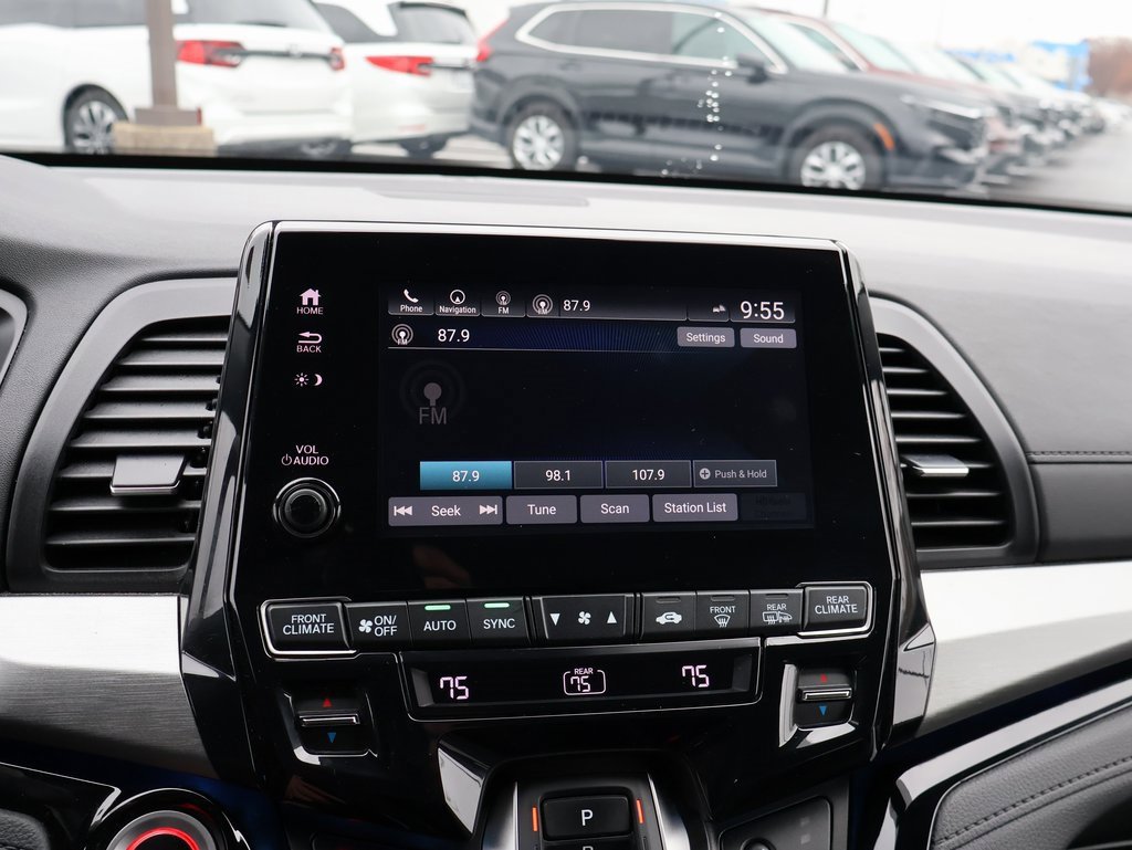 Certified 2023 Honda Odyssey Touring image 23