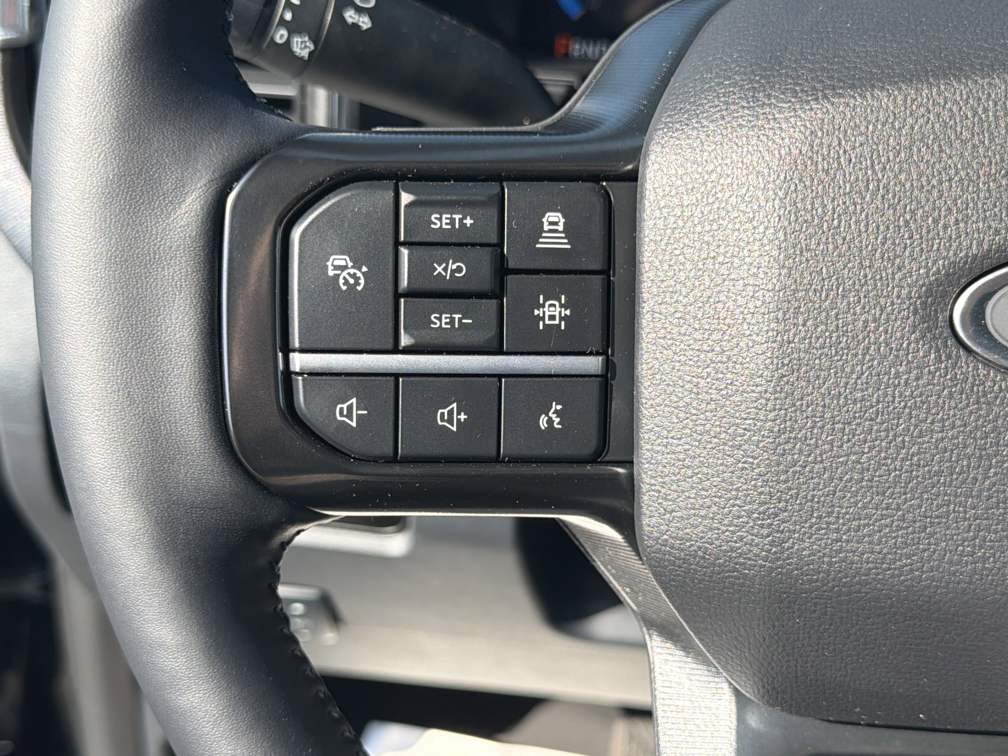 New 2026 Ford F250 Platinum image 18