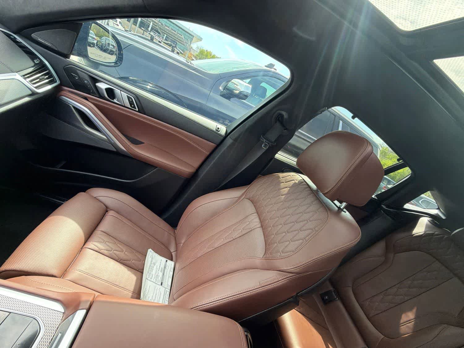 Certified 2023 BMW X6 M50i w/ Executive Package AWD/4WD image 21