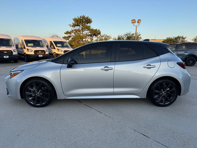 Used 2025 Toyota Corolla XSE FWD image 8