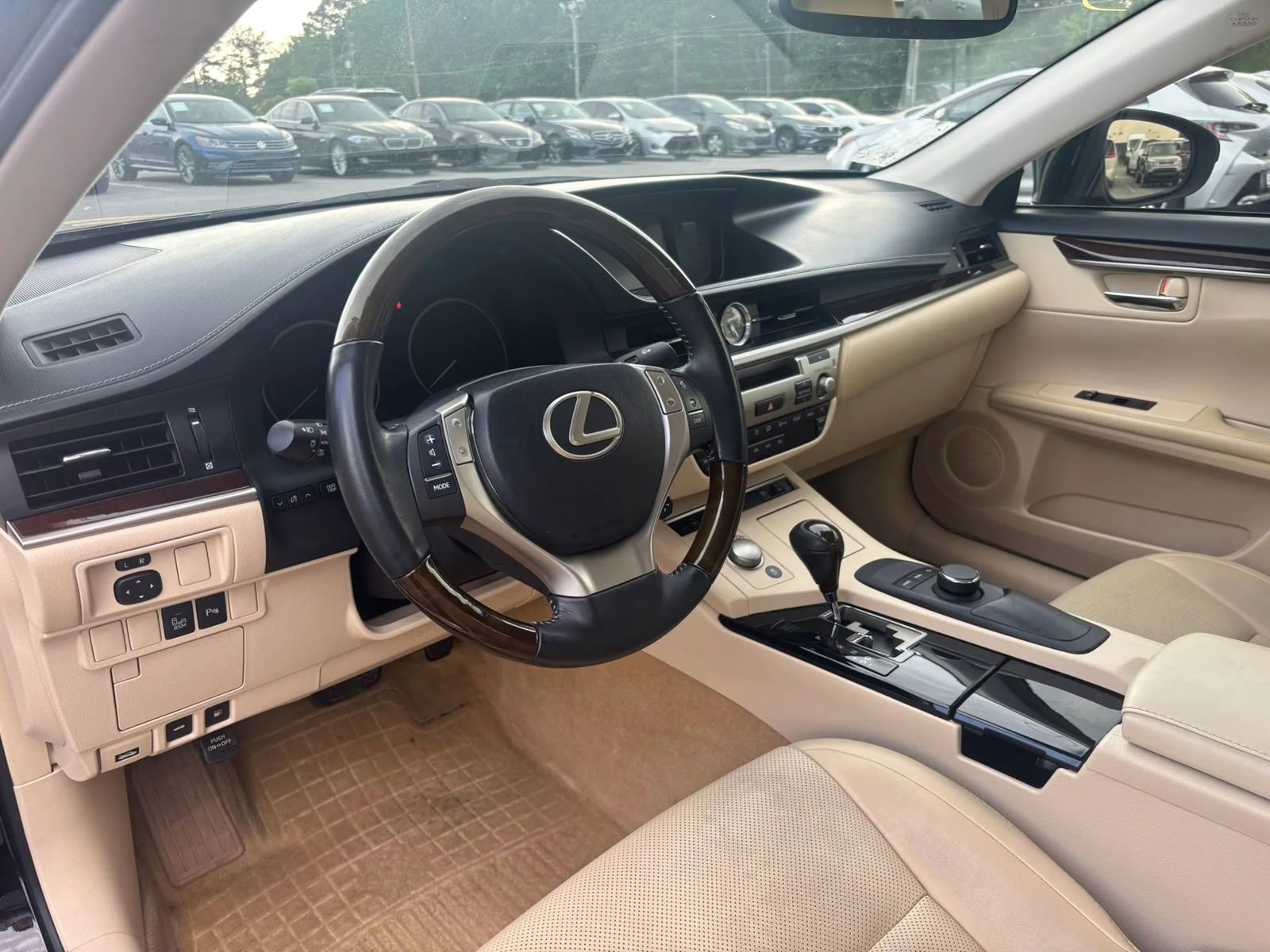Used 2014 Lexus ES 350 w/ Premium Package FWD image 14