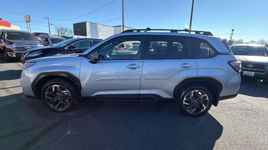 Used 2025 Subaru Forester Limited w/ Popular Package #1 image 7