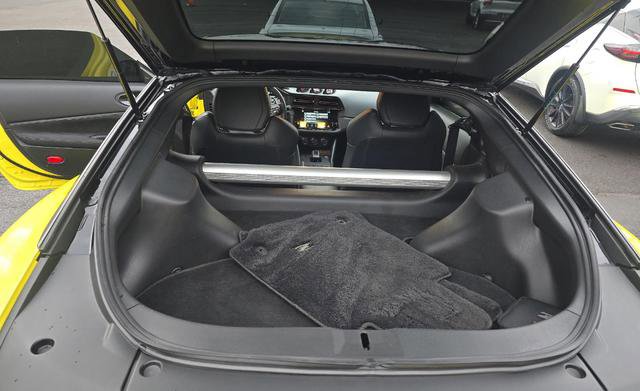 Used 2023 Nissan Z Performance w/ Floor Mat Package (L93) image 8